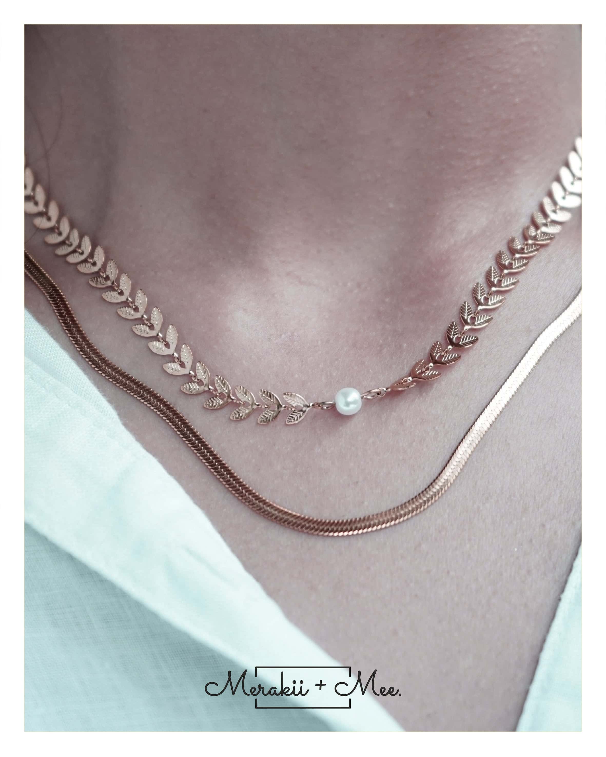 2 Layered Leaf Necklace - Image 4