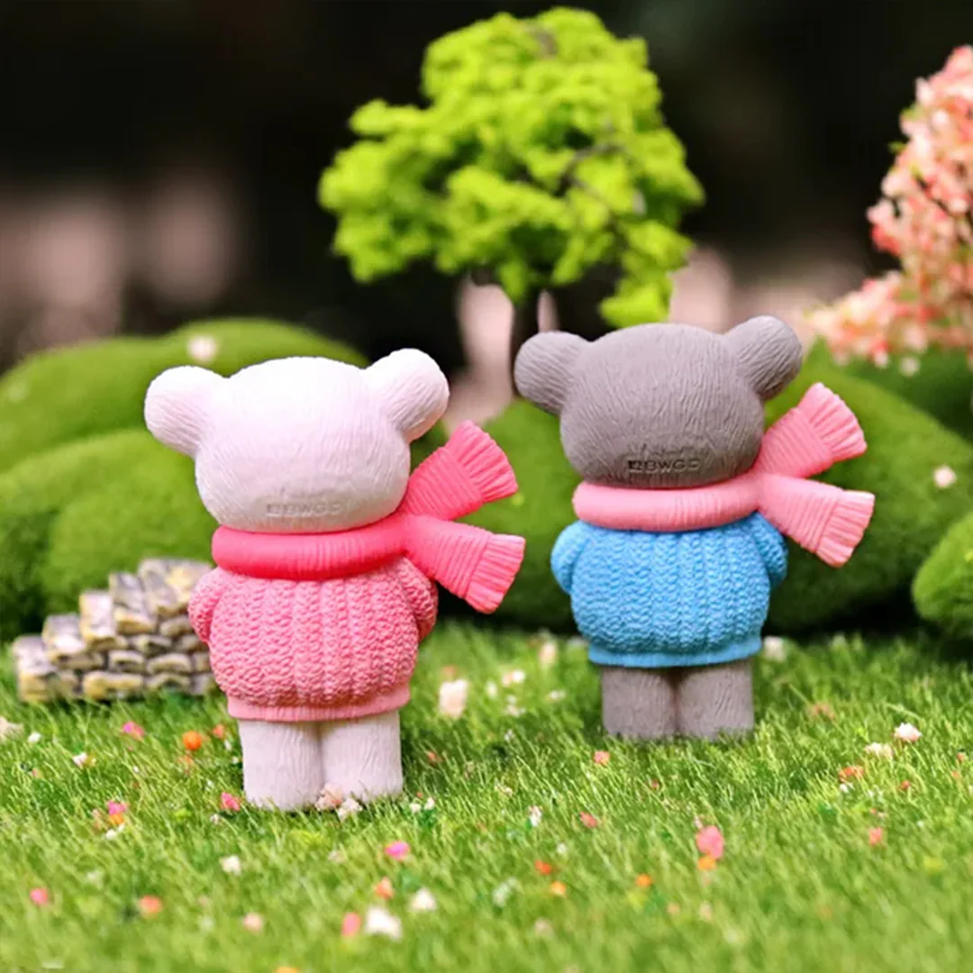 Bear Keychain: Show Your Style and Embrace Adventure! (Pack of 2) - Image 3