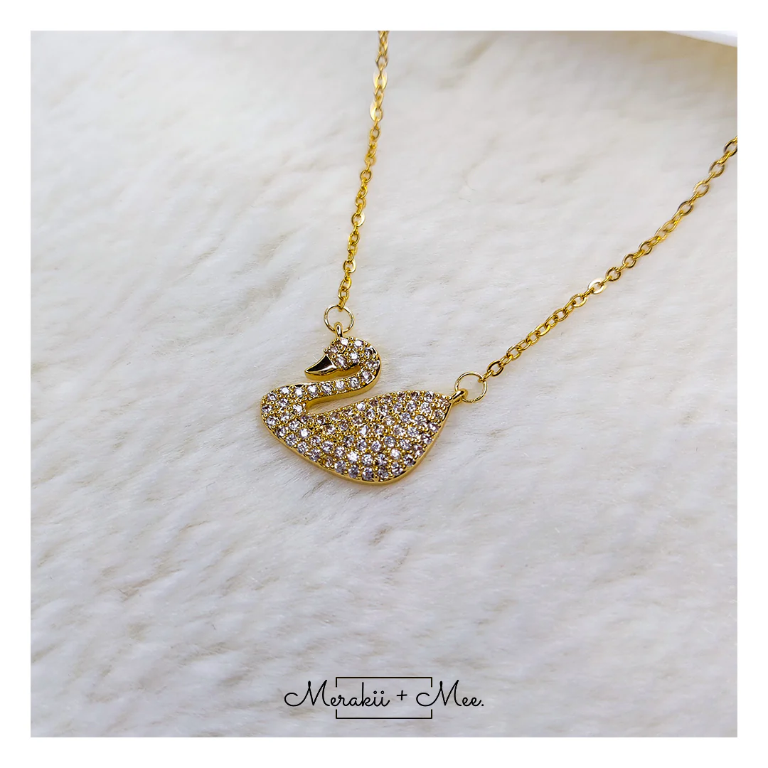 Golden Swan - Image 4