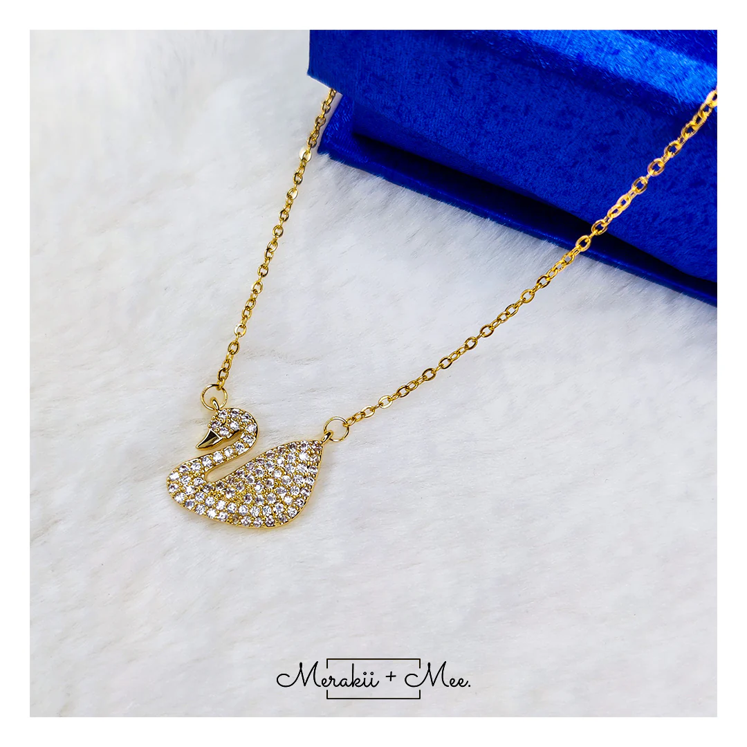 Golden Swan - Image 7