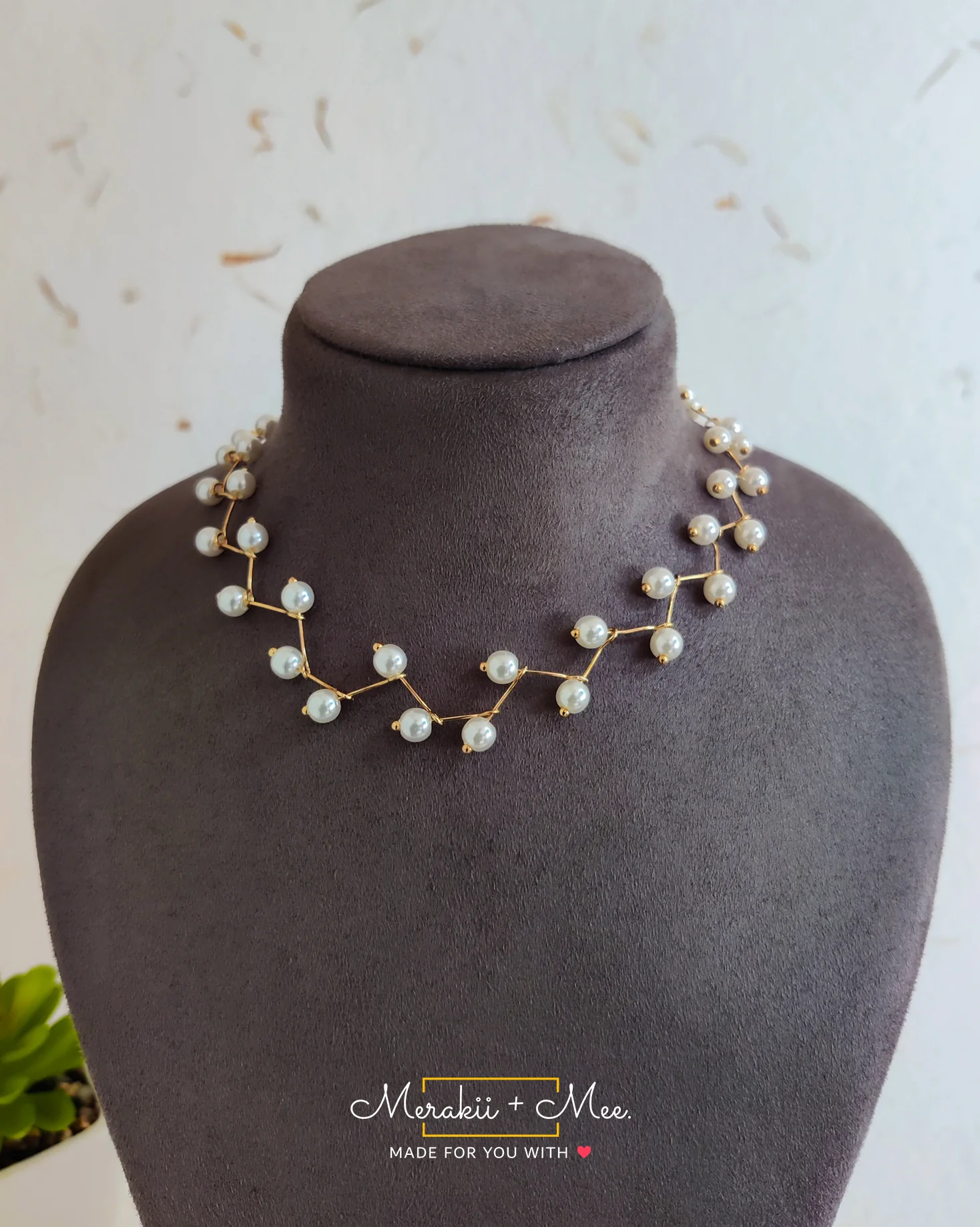 Pearl Link Choker Necklace - Image 3