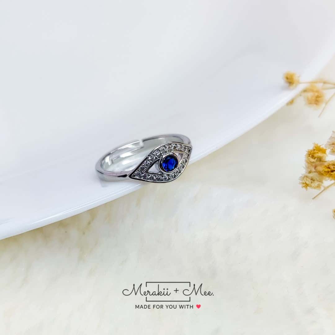 Silver Luminous Eye Ring - Image 3