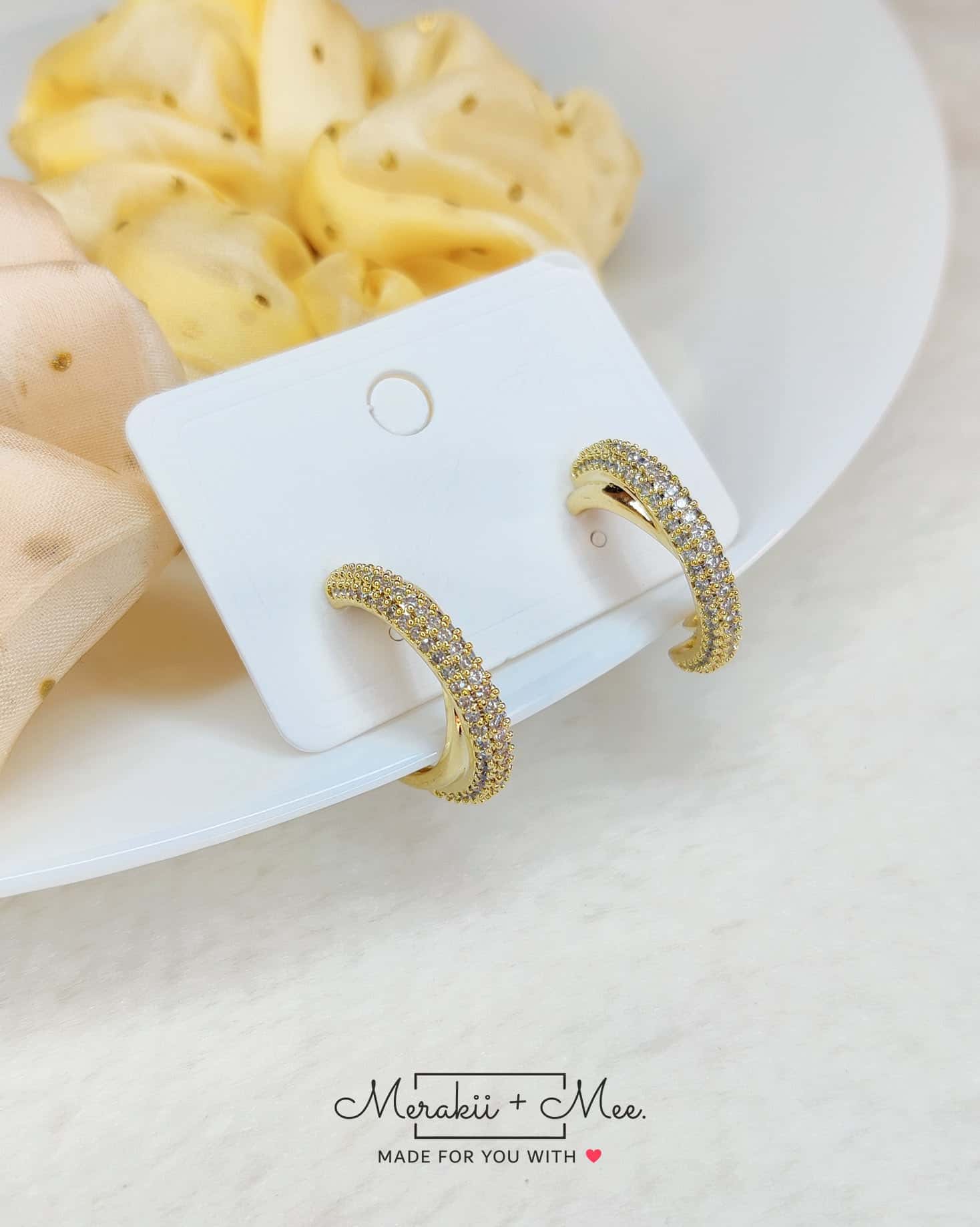 Twisted Diamond Hoop Earrings (Gold) - Image 4